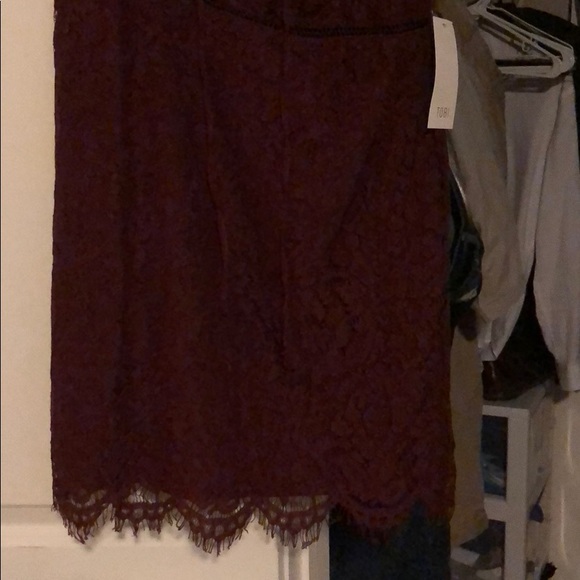 Tobi wine colored dress - Picture 5 of 8